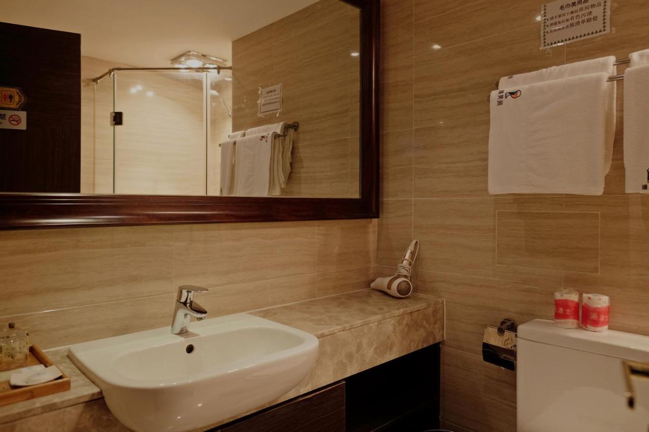 Apartemen Ring Service 798 Art Zone